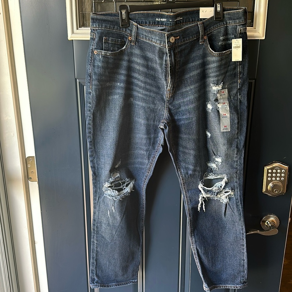 NEW! Old Navy - Mid Rise Boyfriend